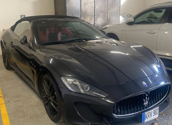 Maserati GranCabrio cena 350000 przebieg: 17000, rok produkcji 2014 z Poznań małe 67